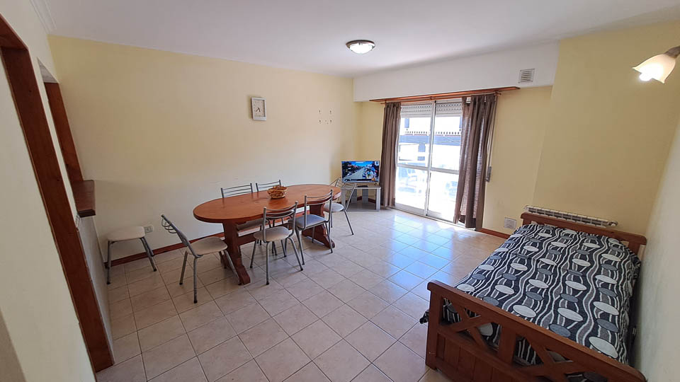 Duplex 3 Ambientes al Frente